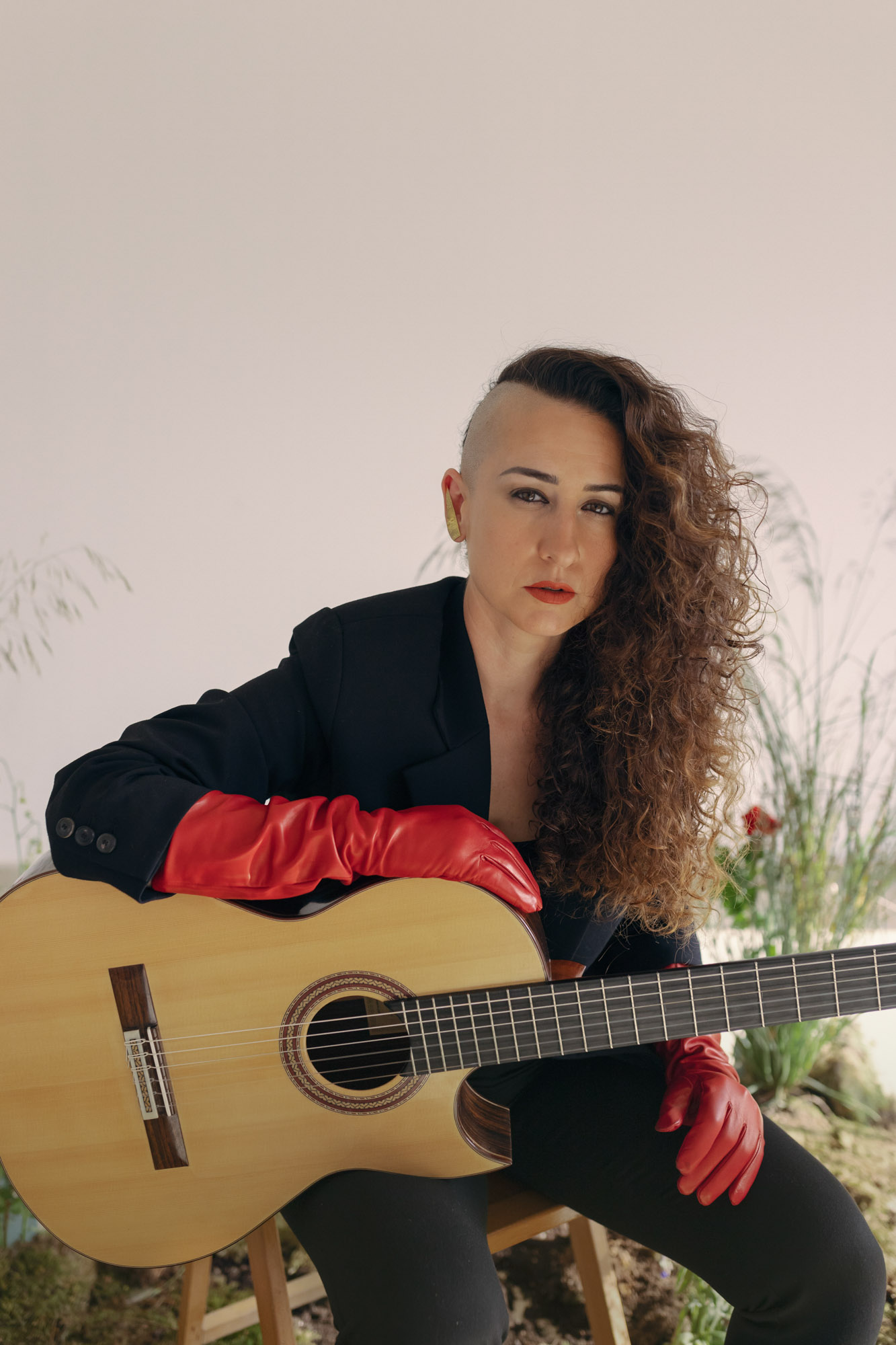 disco-rosario-la-tremendita-fotografia-alejandra-amere-guitarra-flamenco