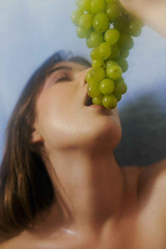 alejandra-amere-fotografia-artes-visuales-web-uvas-adonis